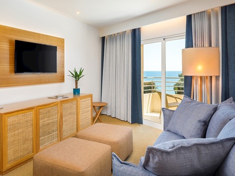 JUNIOR SUITE SEA VIEW WITH KITCHENETTE 